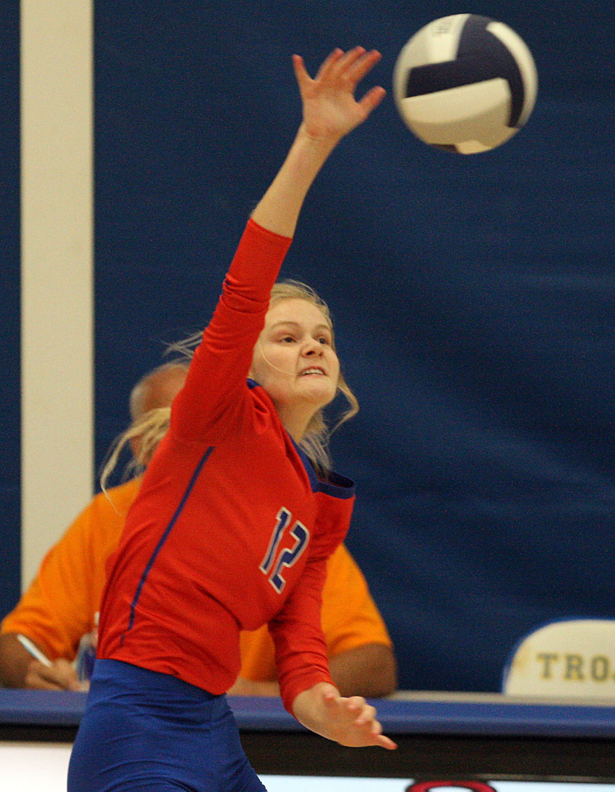 Maroa Forsyth vs Argenta Oreana volleyball 11 9.4.18.jpg